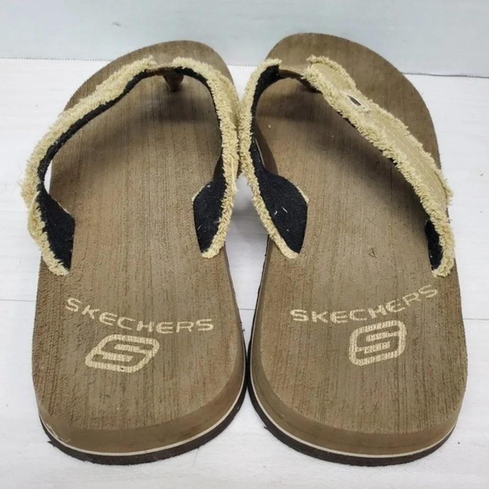 Skechers Men's Flip Flops Thong‎ Sandals Brown Tan Canvas Strap Comfort Size 7
